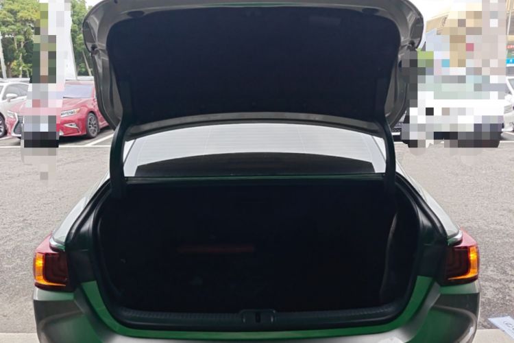 Used Lexus ES 2023 200 Excellence Edition Trunk