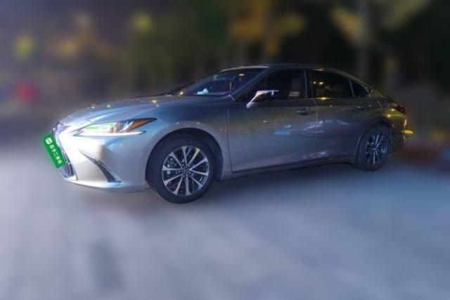 Used Lexus ES 2023 200 Excellence Edition