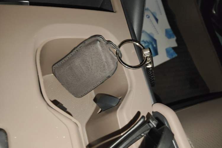 Used Lexus ES 2023 200 Excellence Edition Vehicle Key