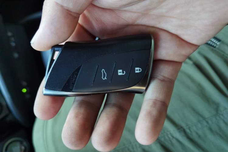 Used Lexus ES 2023 200 Luxury Edition Vehicle Key