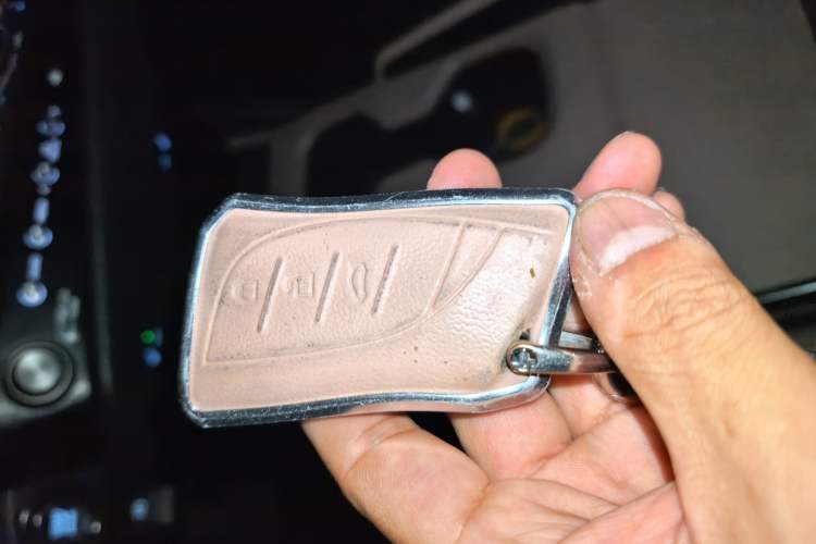 Used Lexus ES 2023 200 Excellence Edition Vehicle Key