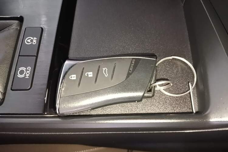 Used Lexus ES 2023 200 Excellence Edition Vehicle Key