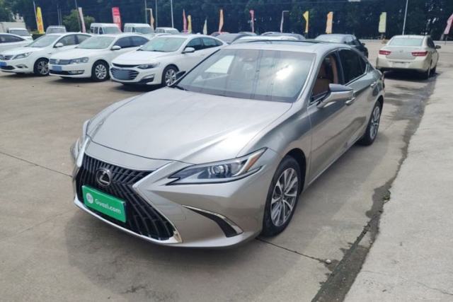 Used Lexus ES 2023 200 Excellence Edition
