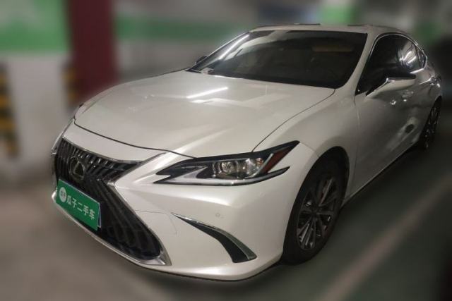 Used Lexus ES 2023 200 Luxury Edition