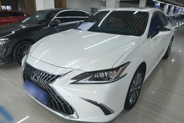 Used Lexus ES 2023 200 Excellence Edition