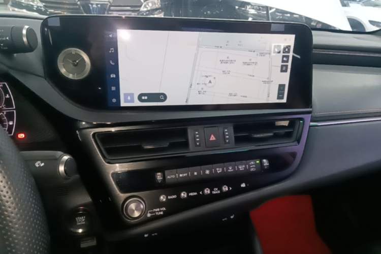 Used Lexus ES 2023 200 Excellence Edition Audio And AC Panel