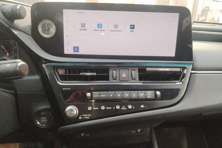 Used Lexus ES 2023 200 Excellence Edition Audio And AC Panel