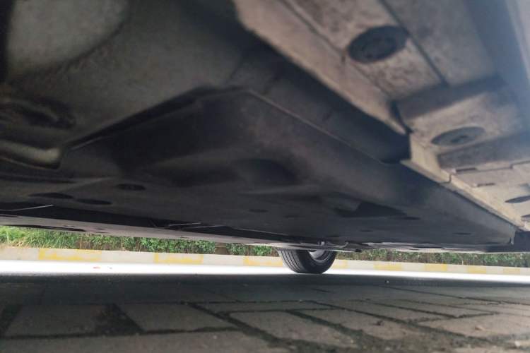 Used Lexus ES 2023 200 Excellence Edition Chassis Front Left