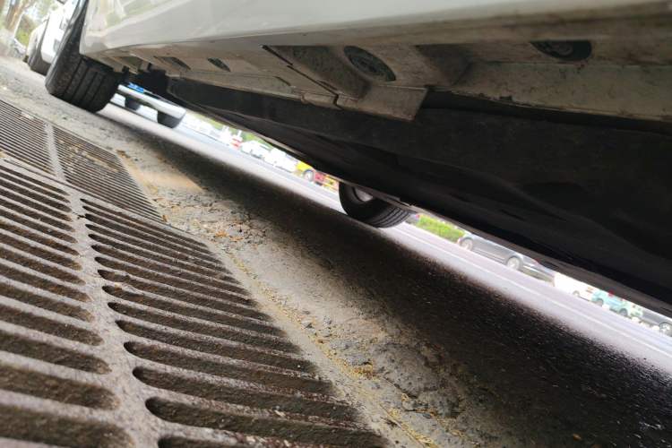 Used Lexus ES 2023 200 Excellence Edition Chassis Front Right