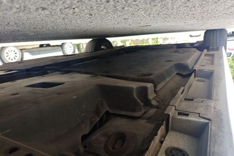 Used Lexus ES 2023 200 Excellence Edition Chassis Rear Left