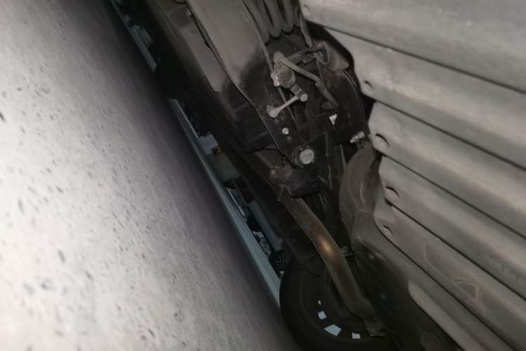 Used Lexus ES 2023 200 Excellence Edition Chassis Rear Left