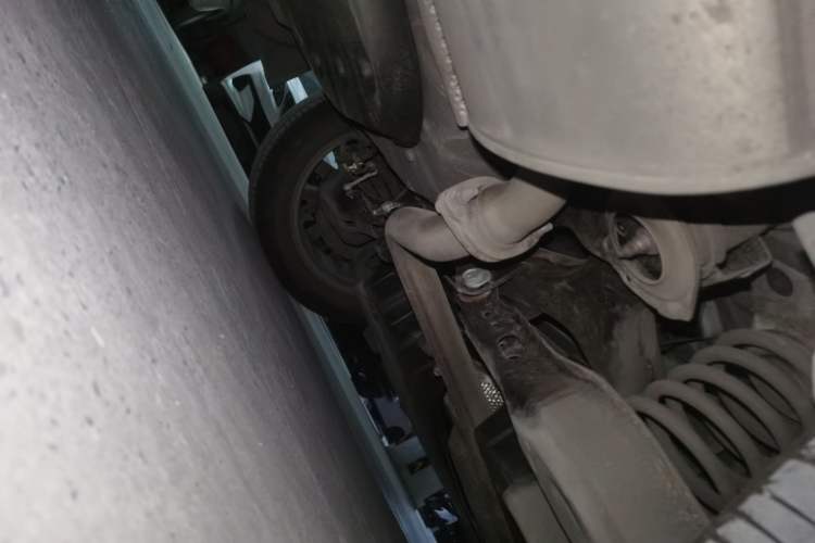 Used Lexus ES 2023 200 Excellence Edition Chassis Rear Right