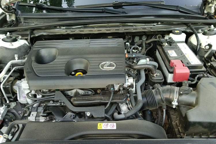 Used Lexus ES 2023 200 Excellence Edition Engine Bay