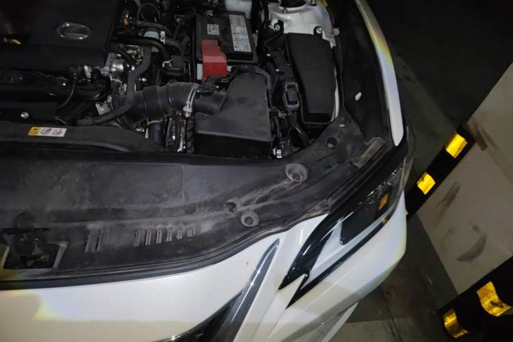 Used Lexus ES 2023 200 Excellence Edition Engine Bay Left