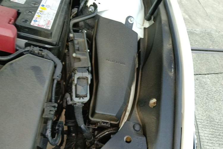 Used Lexus ES 2023 200 Excellence Edition Engine Bay Left