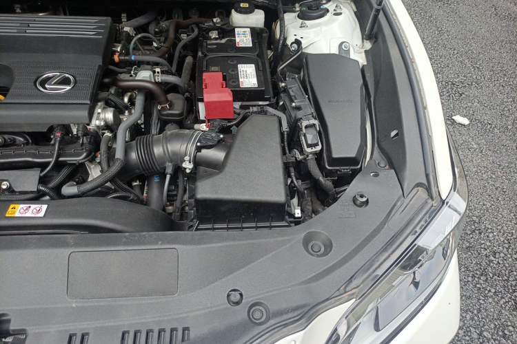 Used Lexus ES 2023 200 Excellence Edition Engine Bay Left