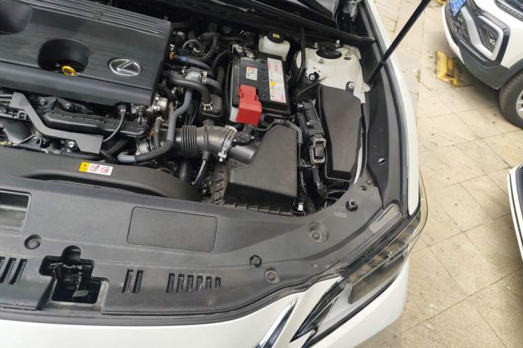 Used Lexus ES 2023 200 Excellence Edition Engine Bay Left
