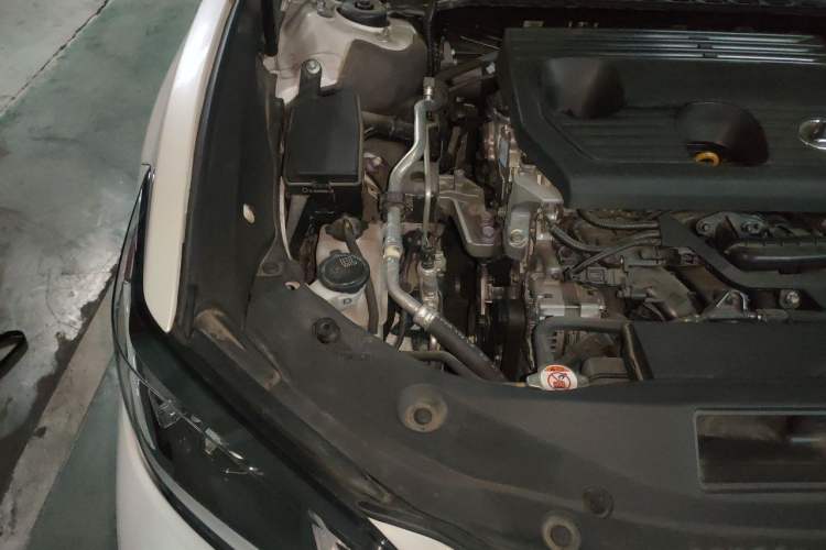 Used Lexus ES 2023 200 Luxury Edition Engine Bay Right