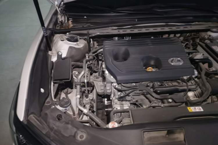Used Lexus ES 2023 200 Excellence Edition Engine Bay Right