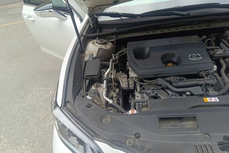 Used Lexus ES 2023 200 Excellence Edition Engine Bay Right