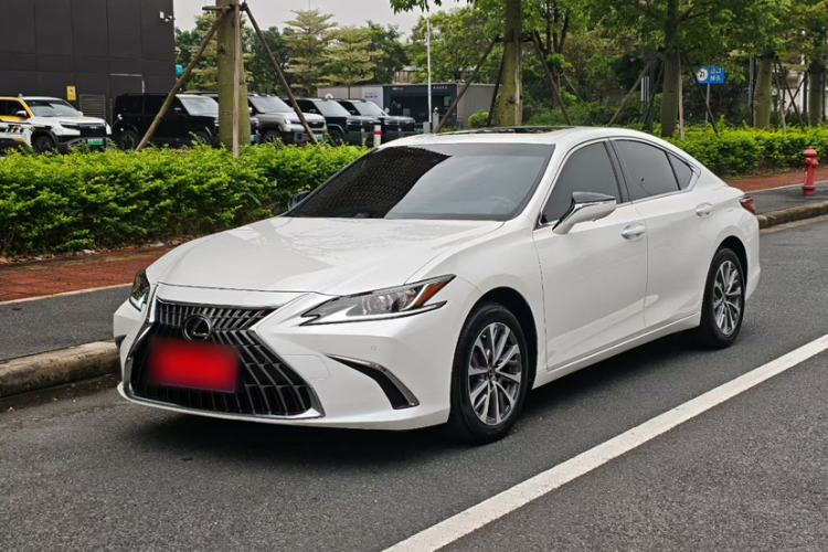 Used Lexus ES 2023 200 Excellence Edition Exterior 5