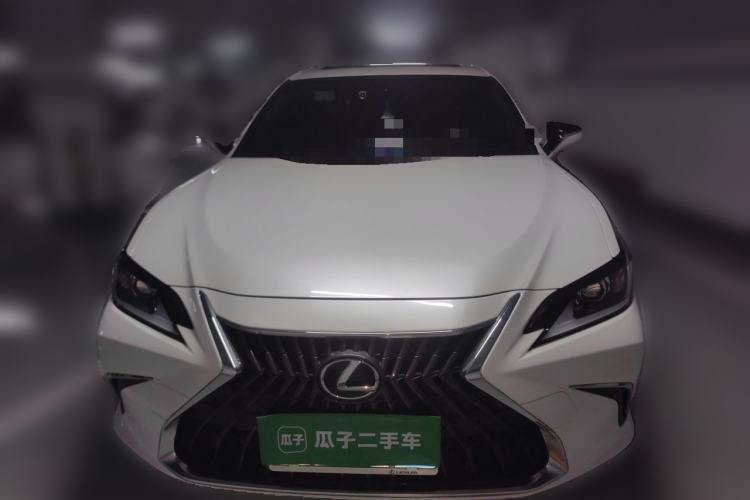 Used Lexus ES 2023 200 Excellence Edition Front