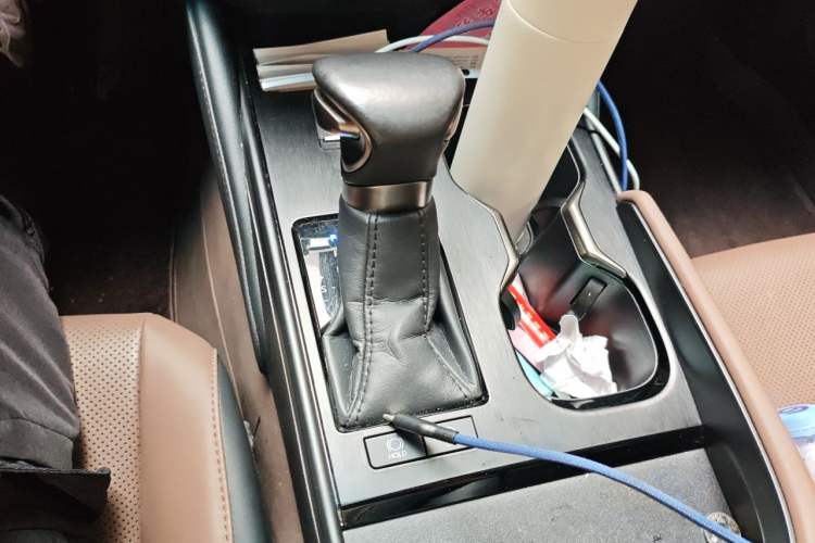 Used Lexus ES 2023 260 Excellence Edition Gear Lever