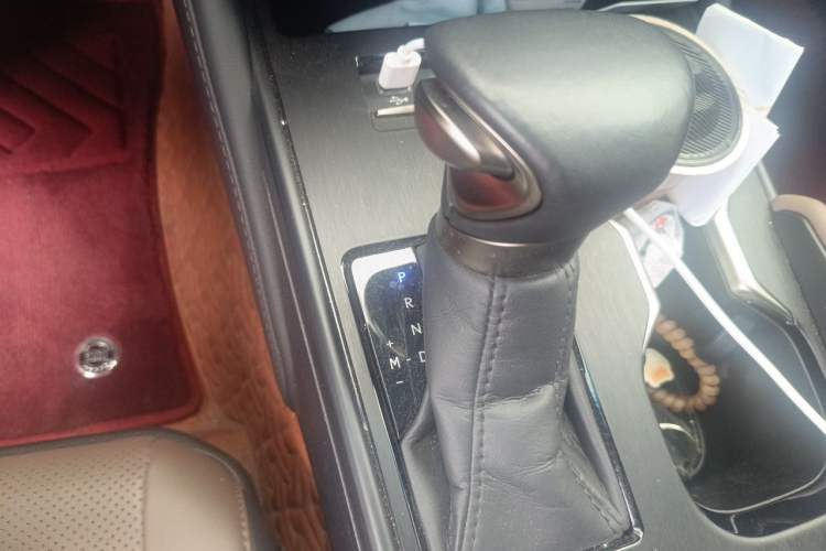 Used Lexus ES 2023 200 Excellence Edition Gear Lever