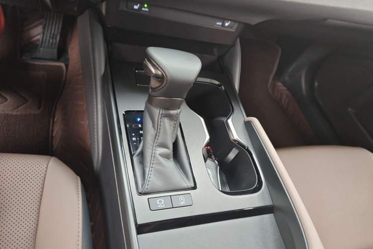 Used Lexus ES 2023 200 Excellence Edition Gear Lever