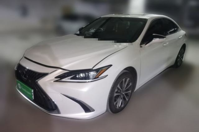 Used Lexus ES 2023 200 Excellence Edition