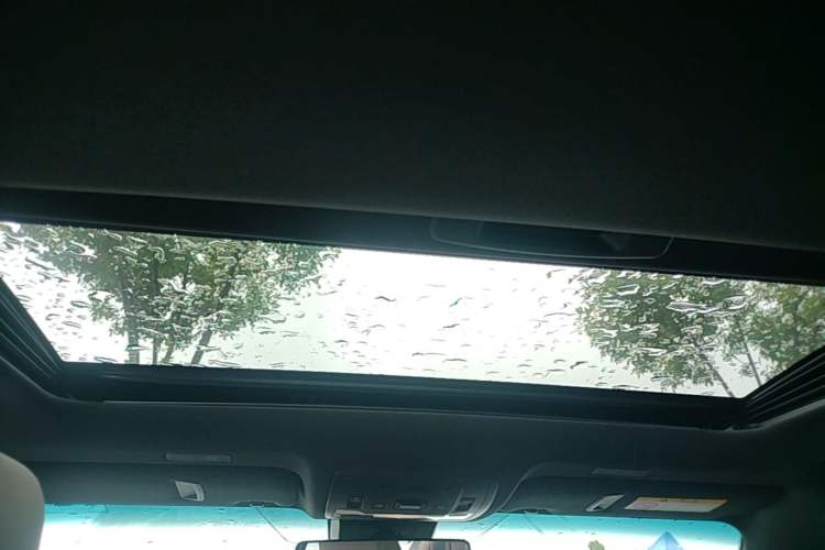 Used Lexus ES 2023 200 Excellence Edition Headliner