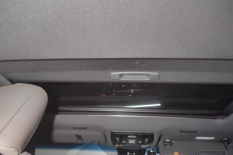 Used Lexus ES 2023 200 Excellence Edition Headliner