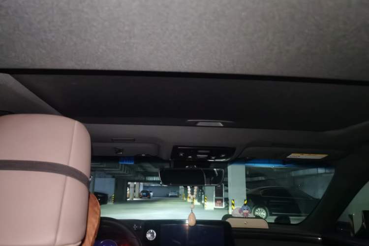 Used Lexus ES 2023 200 Excellence Edition Headliner