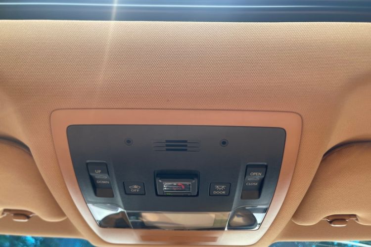 Used Lexus ES 2023 200 Excellence Edition Interior 5