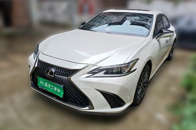 Used Lexus ES 2023 260 Excellence Edition