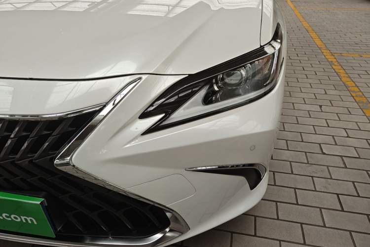 Used Lexus ES 2023 200 Excellence Edition Left Front Headlight