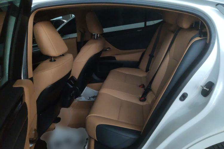 Used Lexus ES 2023 200 Excellence Edition Left Rear Seat