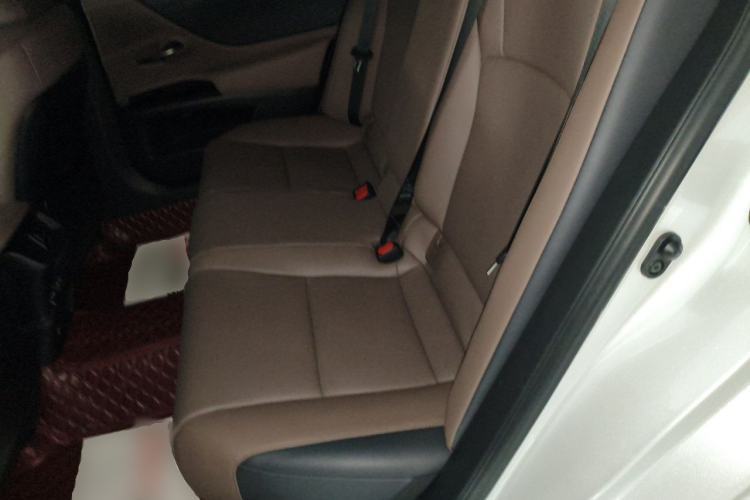 Used Lexus ES 2023 200 Excellence Edition Left Rear Seat