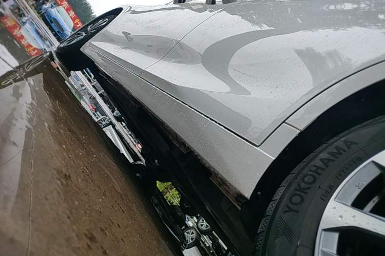 Used Lexus ES 2023 200 Excellence Edition Left Side Sill