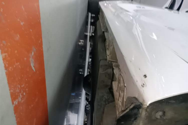 Used Lexus ES 2023 200 Excellence Edition Left Side Sill