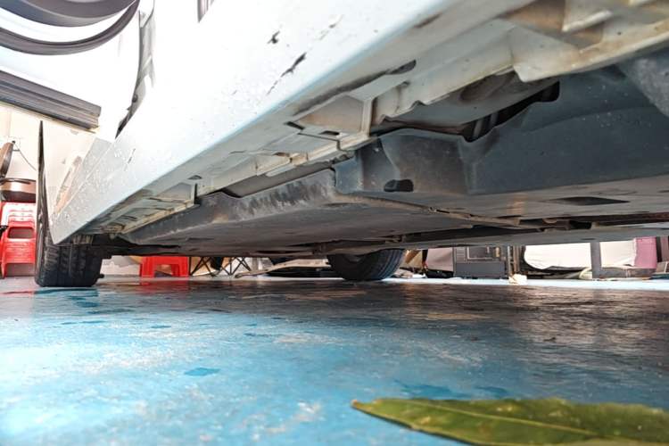 Used Lexus ES 2023 200 Excellence Edition Left Side Sill