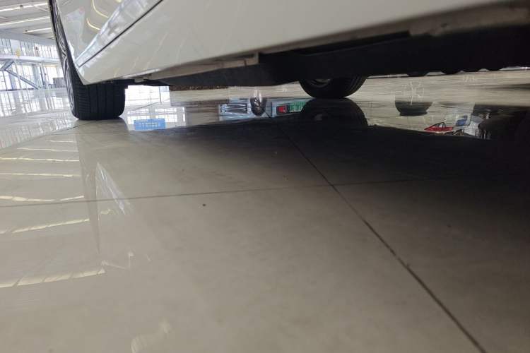 Used Lexus ES 2023 200 Excellence Edition Left Side Sill