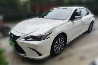 Used Lexus ES 2023 200 Excellence Edition