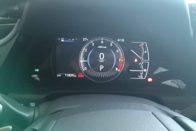 Used Lexus ES 2023 200 Excellence Edition Odometer Close Up