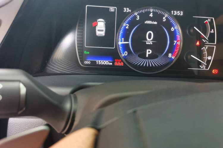 Used Lexus ES 2023 200 Excellence Edition Odometer Close Up