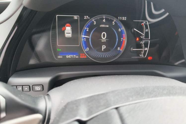 Used Lexus ES 2023 200 Excellence Edition Odometer Close Up