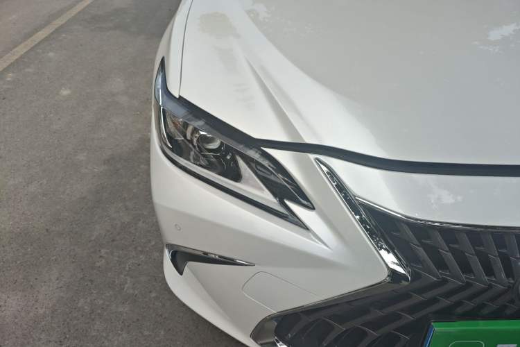Used Lexus ES 2023 200 Excellence Edition Right Front Headlight