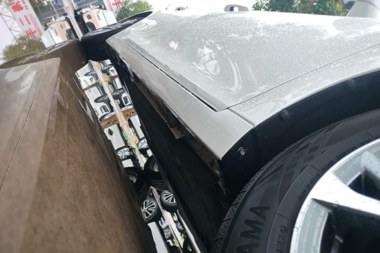 Used Lexus ES 2023 200 Excellence Edition Right Side Sill