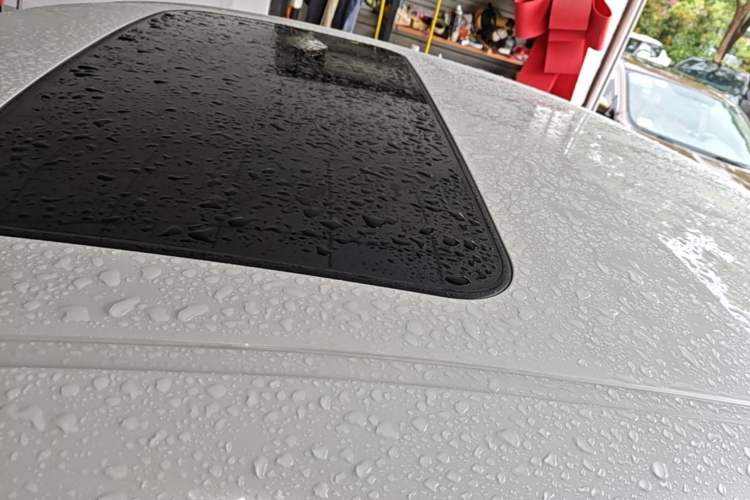 Used Lexus ES 2023 200 Excellence Edition Roof