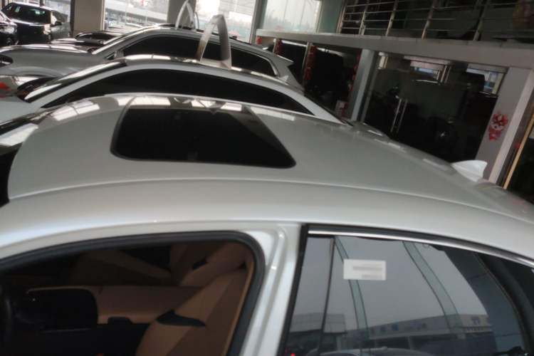 Used Lexus ES 2023 200 Excellence Edition Roof